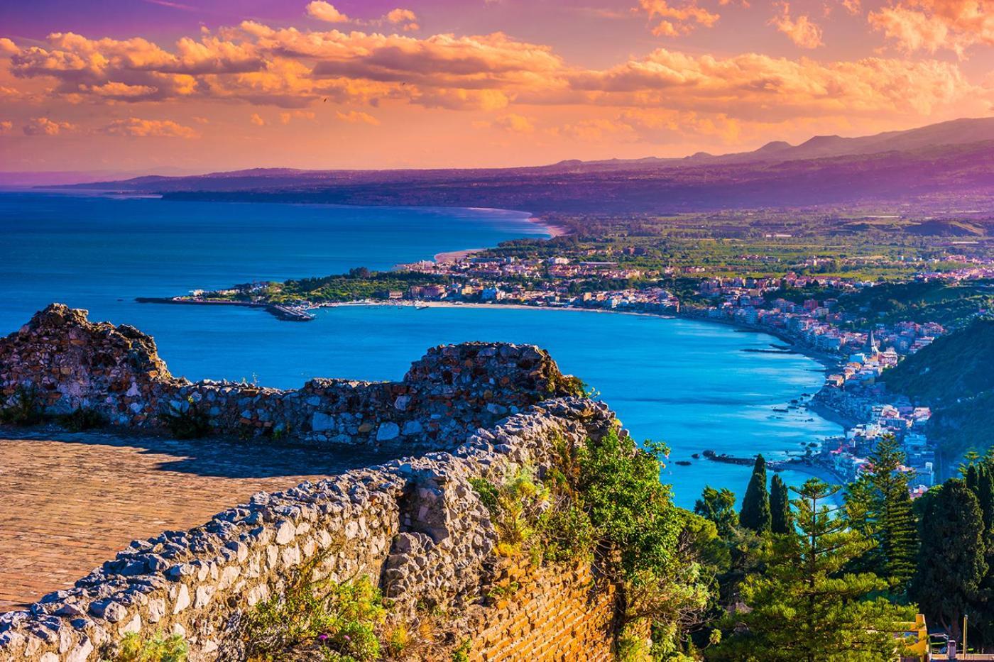 Suitehome Taormina Giardini Naxos Esterno foto