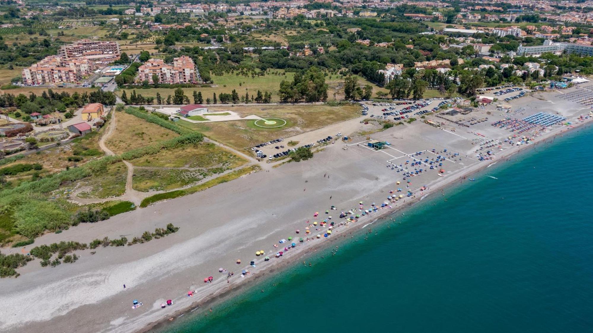 Suitehome Taormina Giardini Naxos Esterno foto